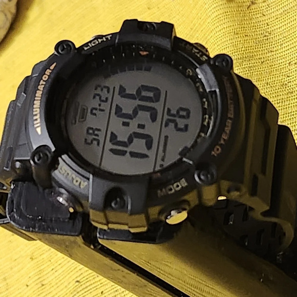 Casio illuminator Ae-1500wh good condition - Picture 2 of 6